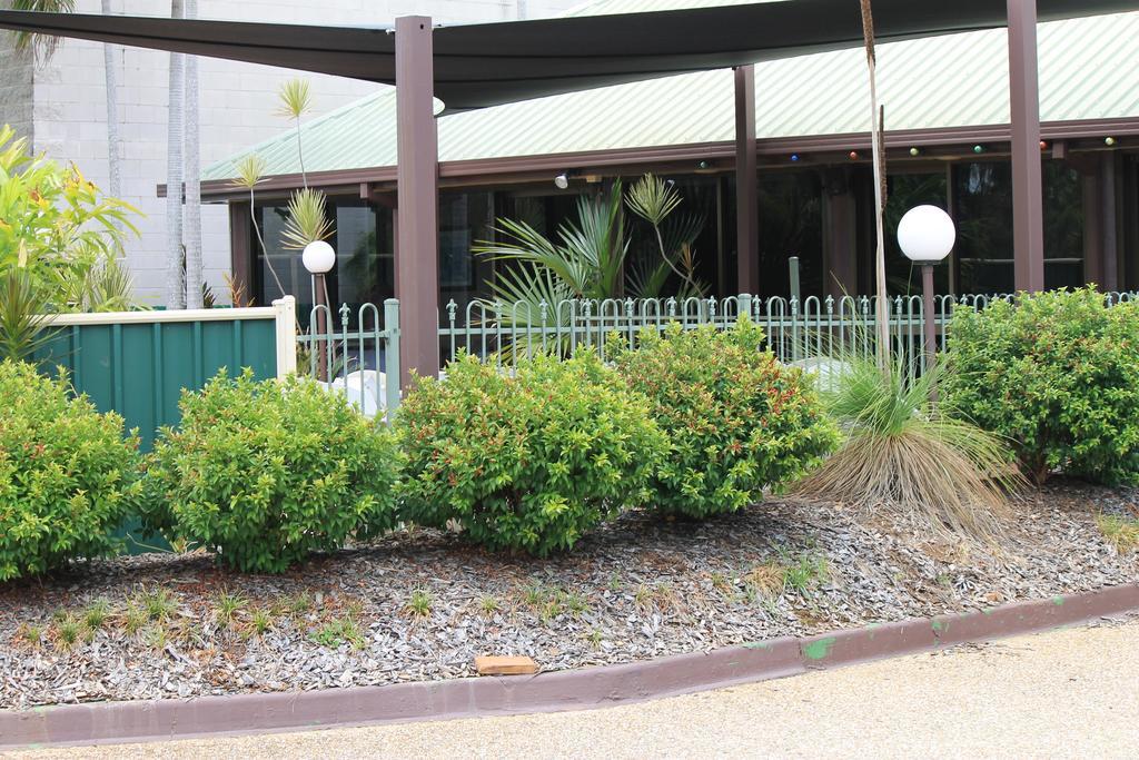 Glenmore Palms Motel Rockhampton Bagian luar foto