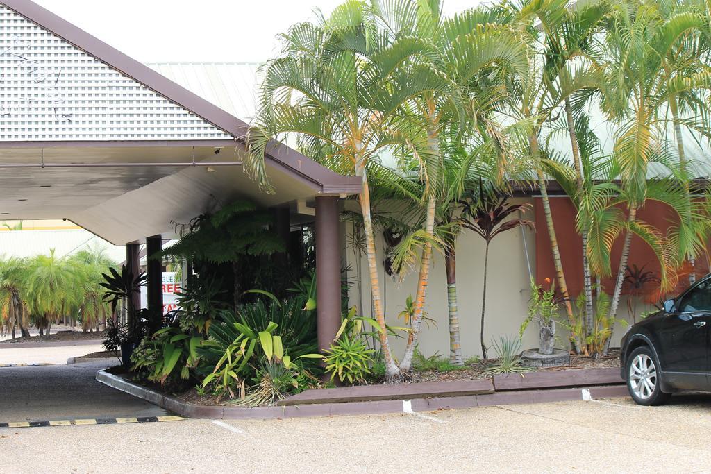 Glenmore Palms Motel Rockhampton Bagian luar foto
