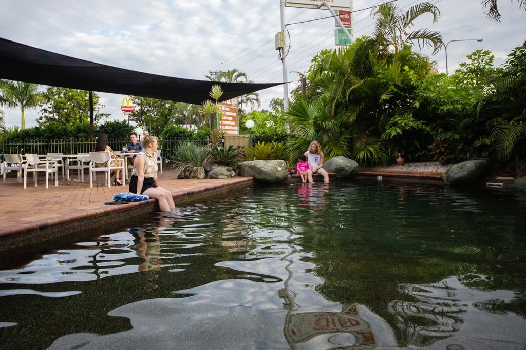 Glenmore Palms Motel Rockhampton Bagian luar foto