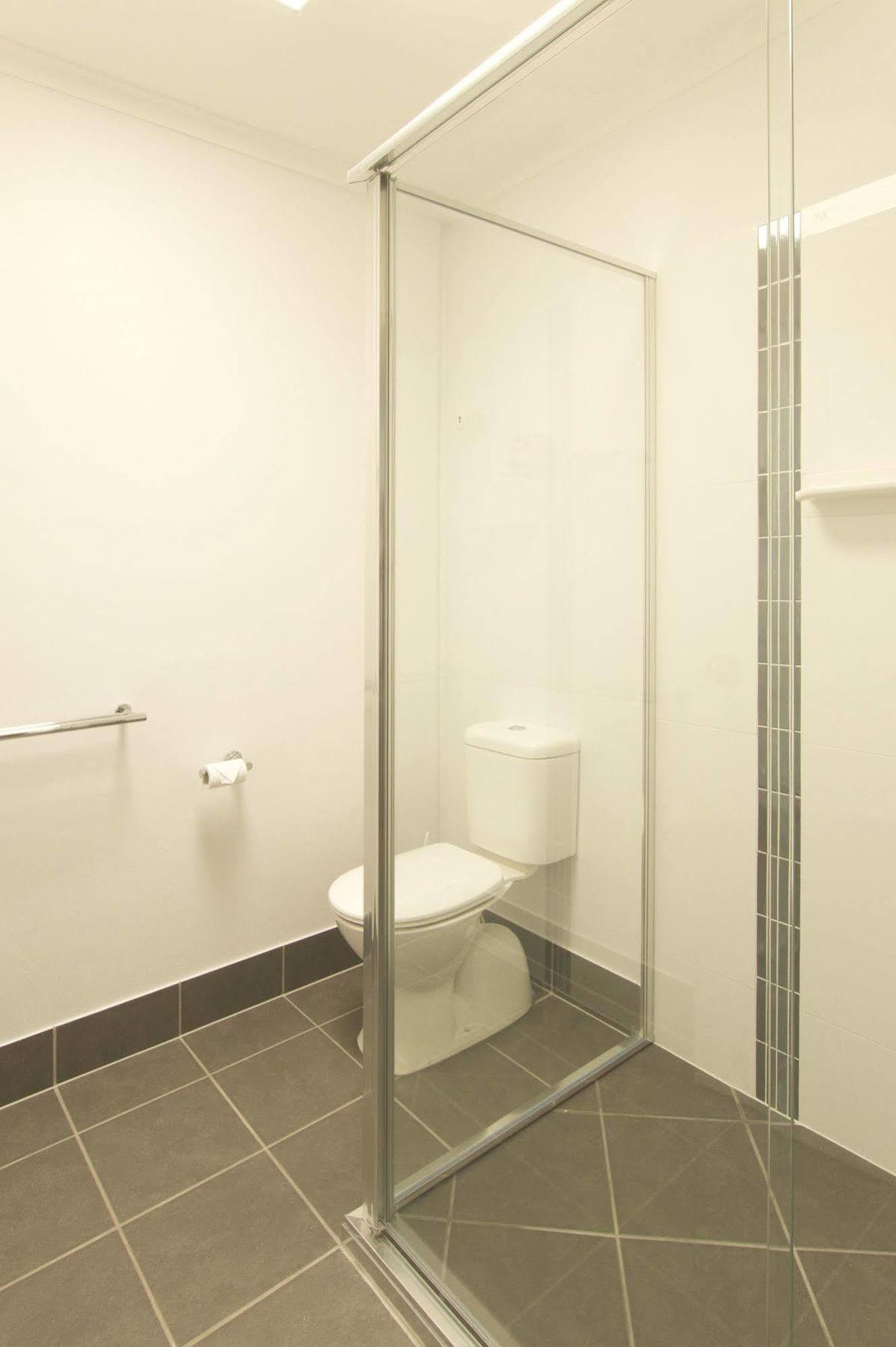 Glenmore Palms Motel Rockhampton Bagian luar foto