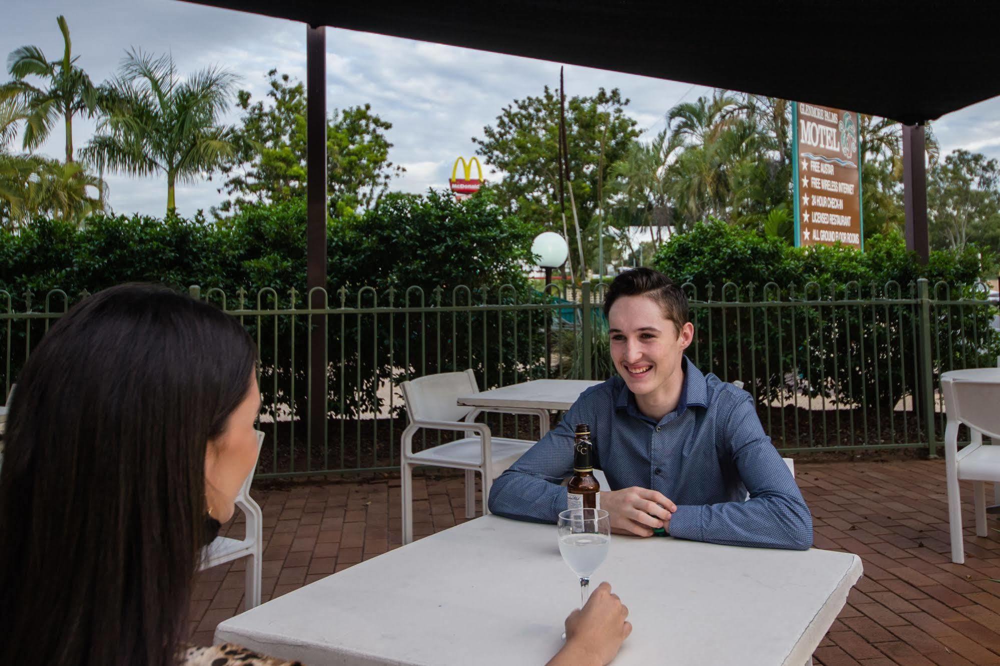 Glenmore Palms Motel Rockhampton Bagian luar foto